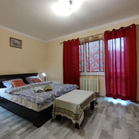 Квартира,З Чудовим Краевидом В Обухові Kültér fotó